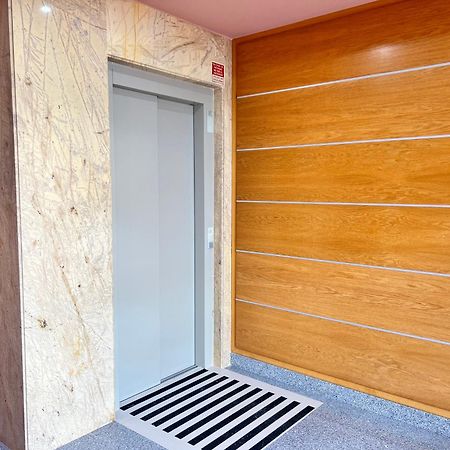 Housing Leon Pablo Florez Exterior photo
