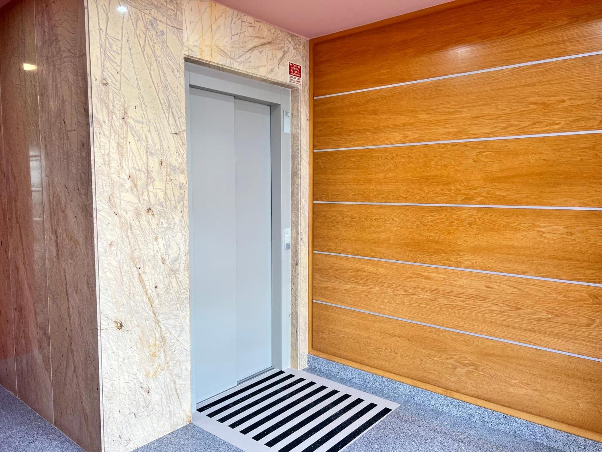 Housing Leon Pablo Florez Exterior photo